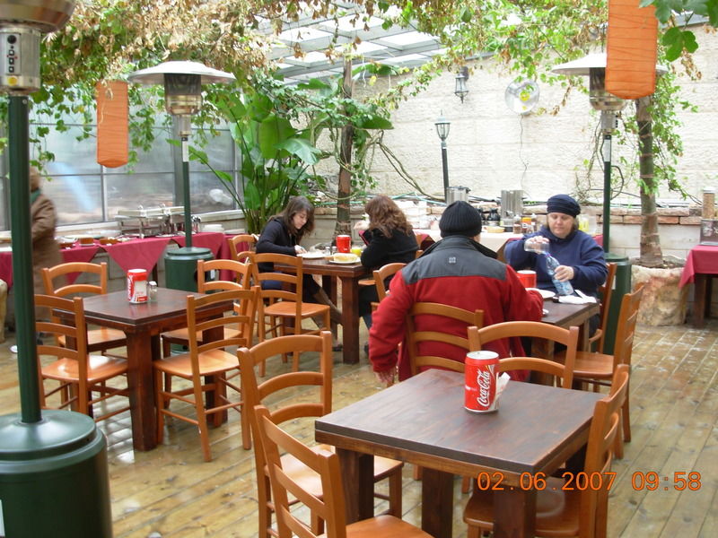 The Little House In Bakah Hotel Ierusalim Exterior foto