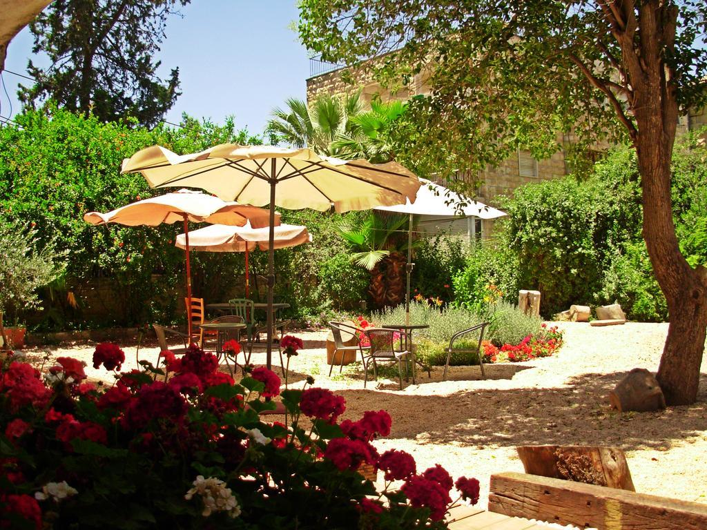 The Little House In Bakah Hotel Ierusalim Exterior foto