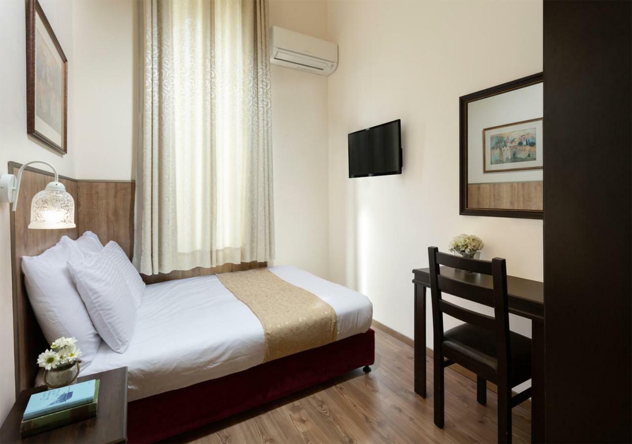 The Little House In Bakah Hotel Ierusalim Exterior foto